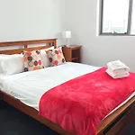 Harbour Town Apartment