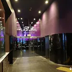 Qv Central 5 Stars Serviced Apartment, Melbourne Cbd