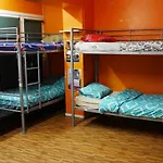 Bev And Mick\'S International Backpackers At Mcmahon\'S
