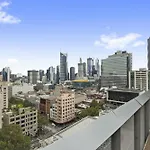 Amazing Melbourne Cbd 2Br