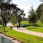 Tyrian Serviced Apartments Melbourne