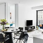 Tyrian Serviced Apartments Melbourne