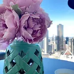 Cbd Fabulous View 2Br High In The Sky On Collins