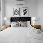 Delightful Townhouse Stay@Moonee Ponds + Parking