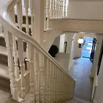 Sixty Two On Grey Serviced Apartments