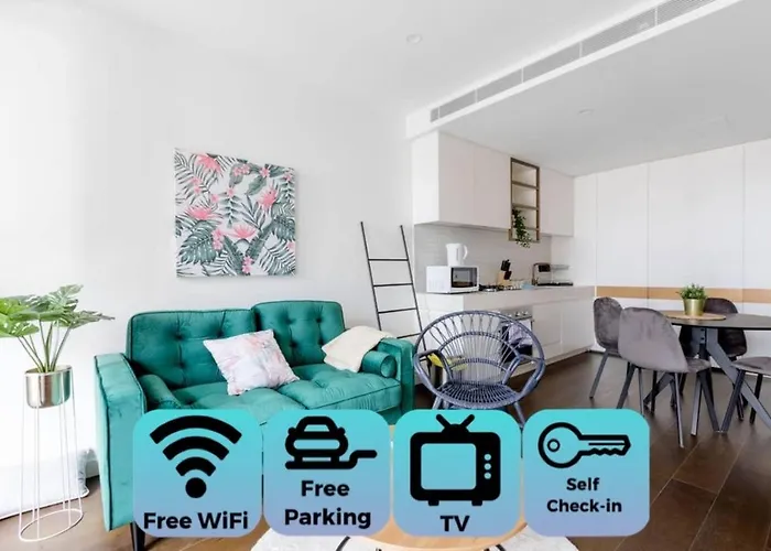 Perfect Location 2 Bdrs Apartment@Glen Waverley