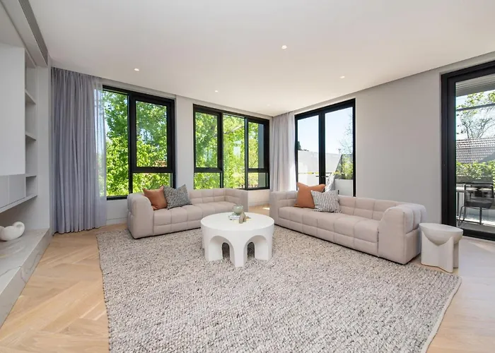 The Gratis Deepdene