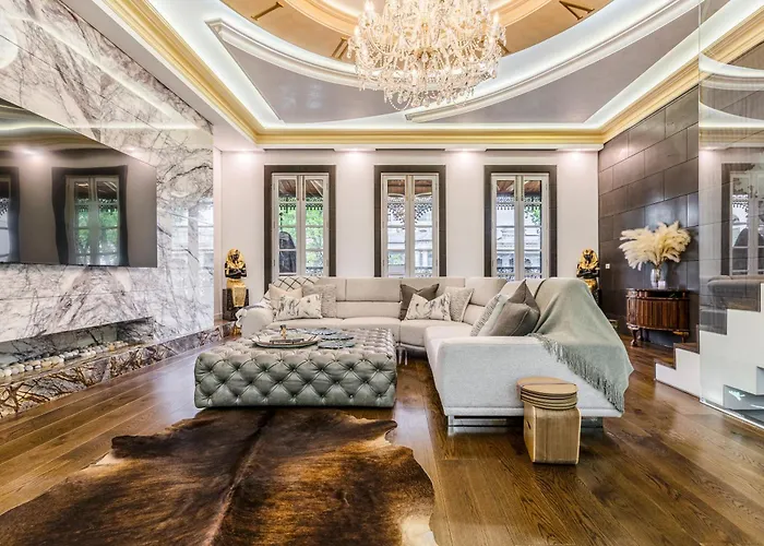 Carlton Luxury Kings Mansion - 5Min To Cbd, Garage And Rooftop
