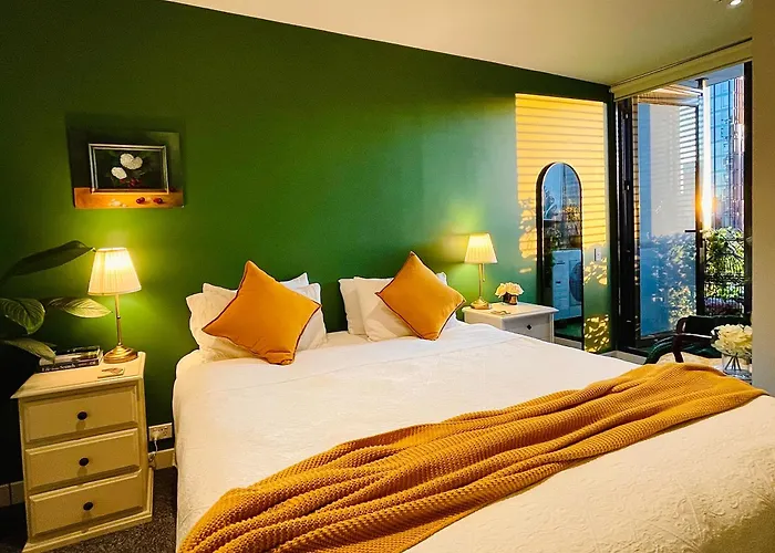 Extraordinary Holiday Stay For Melbourne Explore
