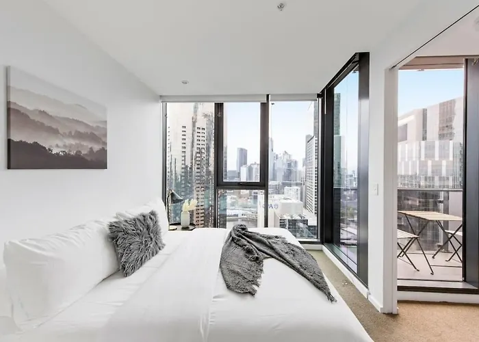 A Cozy 2Br Apt With Yarra Views Free Parking