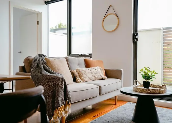 Hawksburn Village - 2 Bed Apt In Central Prahran