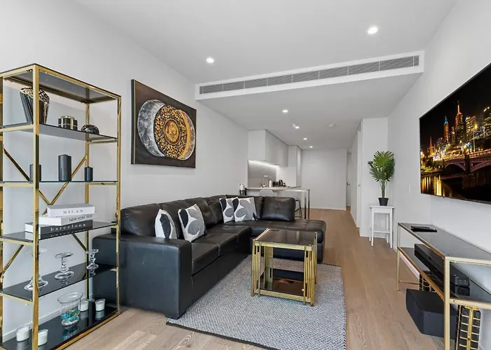 Central Southbank 2-Bed - Panoramic Skyline Views