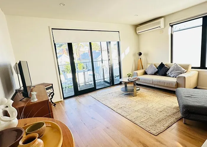 Apartment In St Kilda