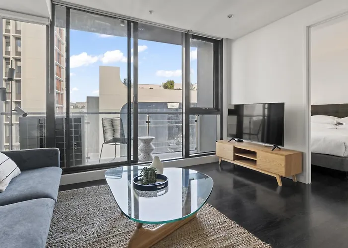 Modern 1-Bed Apartment Close To Attractions
