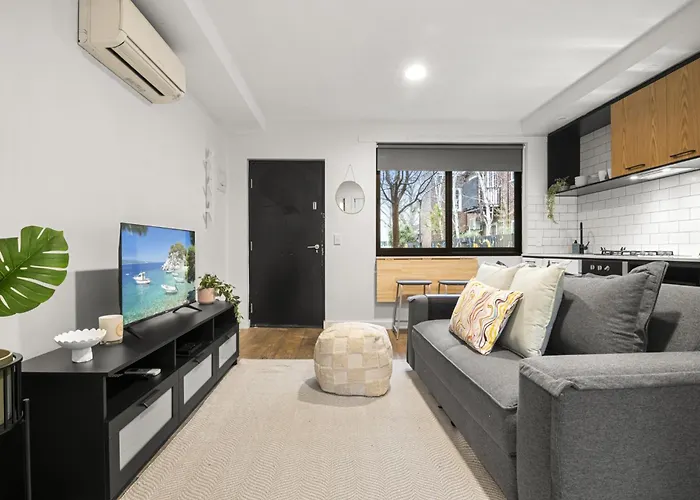 Elegant East Melbourne 1-Bed By Fitzroy Gardens