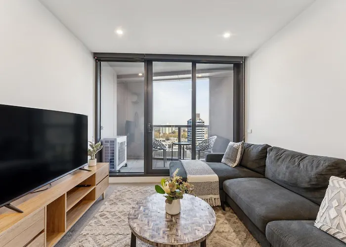 Mega Style Apartments Kings Domain