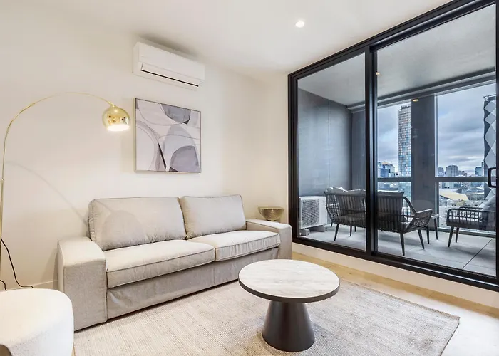 Quaint Stylish Hideout In Trendy South Melbourne