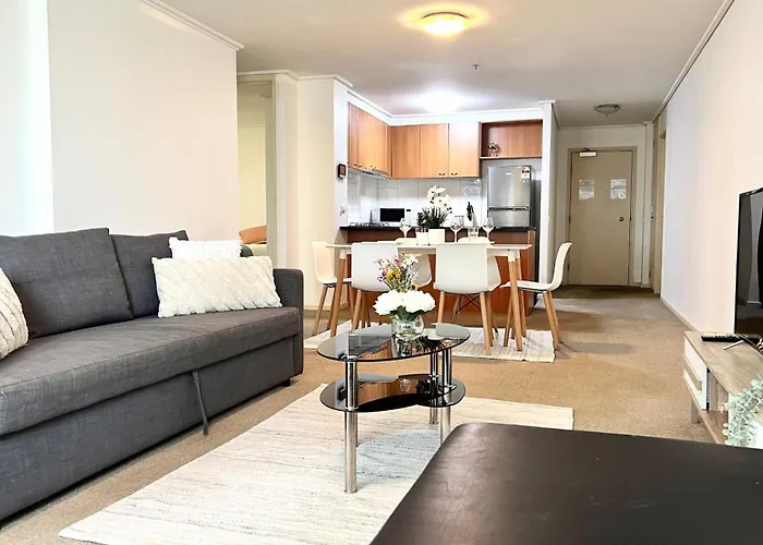 Readyset Apartments At The Summit