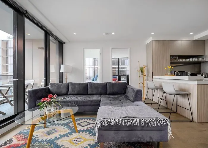 Nine Elm Port Melbourne 702