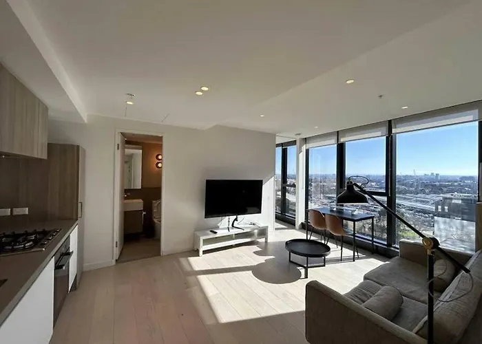Stylish Cbd Apt Heart Of Mel