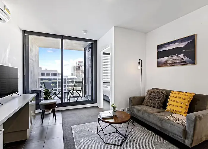 Modern One-Bedroom Apt In The Heart Of Melbourne