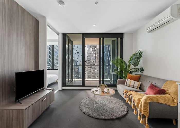 Highview 2 Queen Bed 1 Bath With Gym, Pool Near Southern Cross