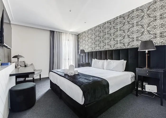 Modern Nomads Classic Styled King Studio With Indoor Pool