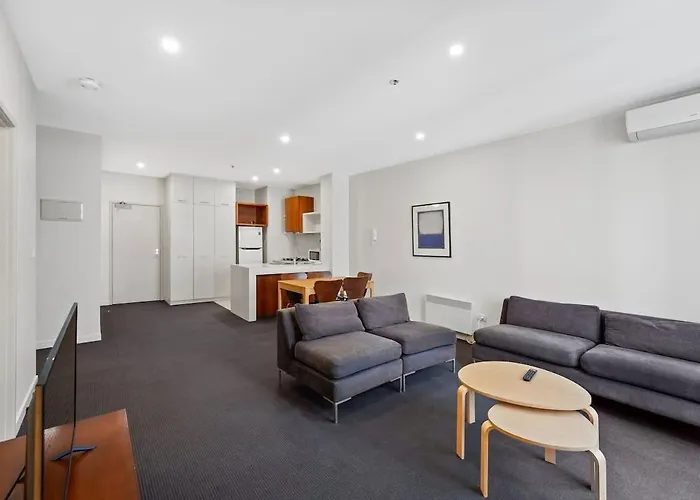 Stadium Apartments - Cbd Living On Little Bourke