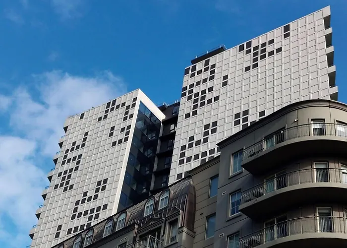 Bright & Modern 2Br Apt On Iconic Chapel Street