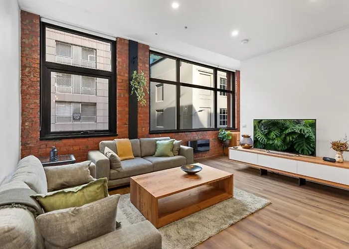 1-Bed Warehouse Conversion In Melbourne Cbd