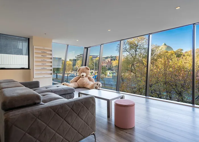 Grand St Kilda 2-Story Sub-Penthouse
