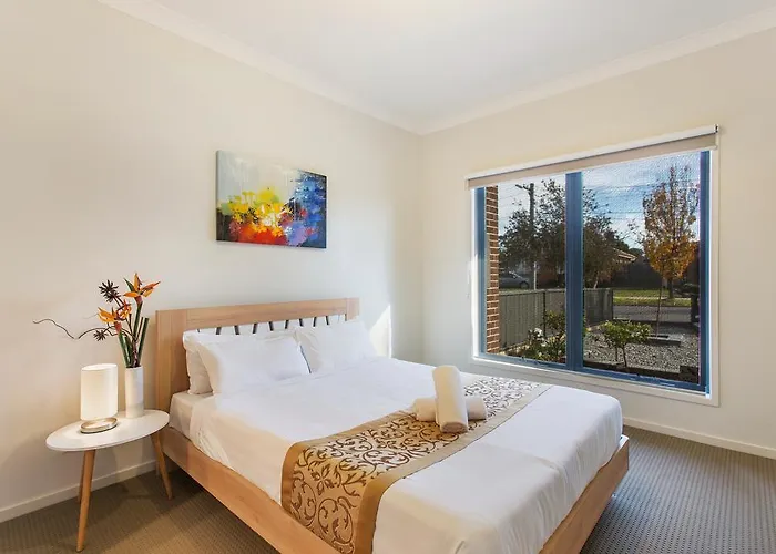 Bradford Place-Melbourne