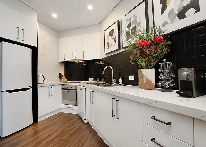 Staycentral - Little Collins Cbd