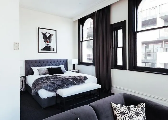 East Brunswick Hotel