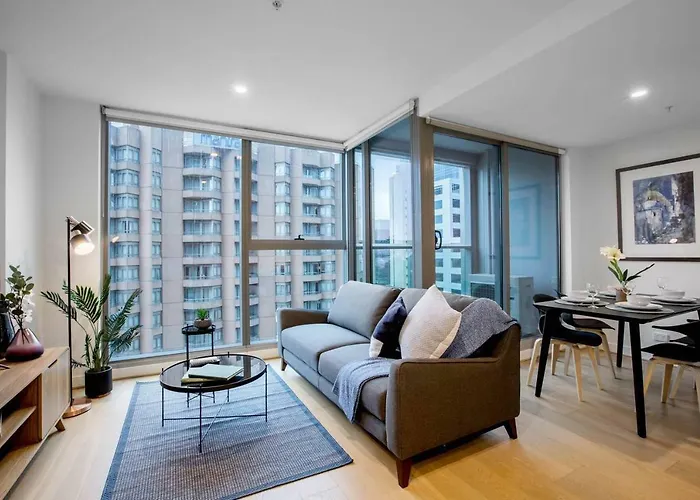 City Living@Best Location With 2 Beds In Melbourne