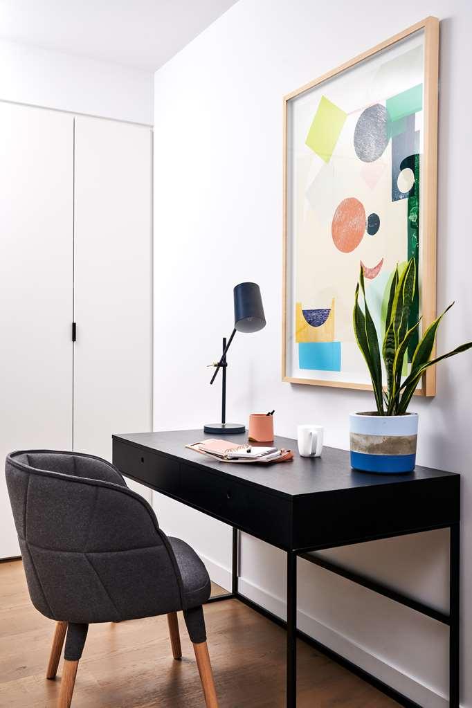 Punthill Ivanhoe * Melbourne