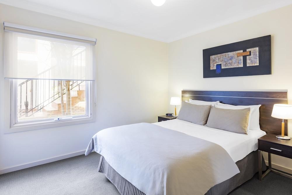 Hawthorn Gardens Serviced 3*