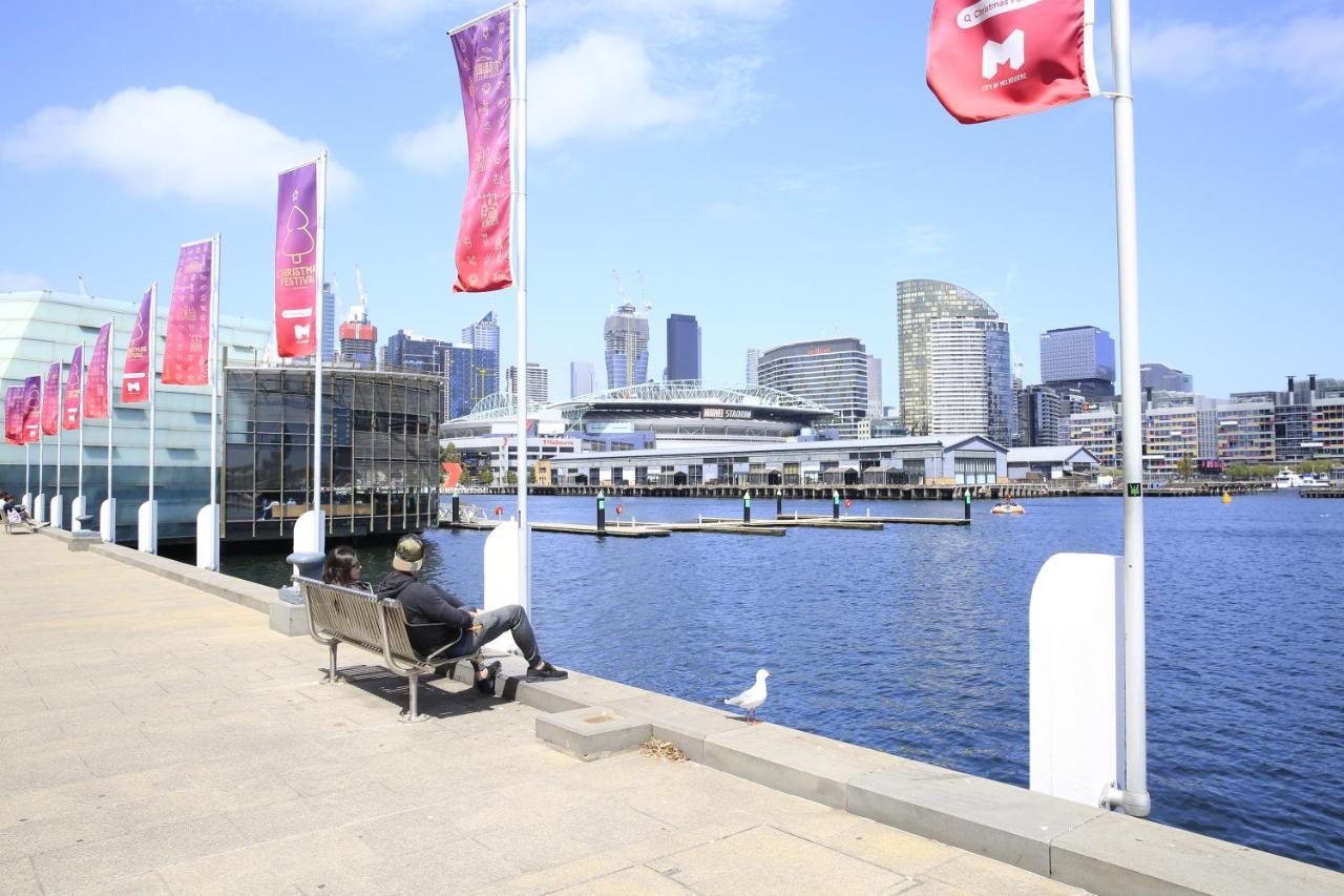 Docklands Luxury Penthouse Right Above The District Docklands Apartment Melbourne