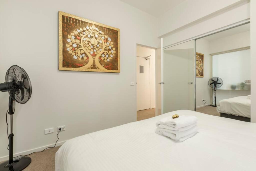 Nest On Bourke☆spa☆large 60sqm!!☆chinatown☆free Tram☆ Apartment