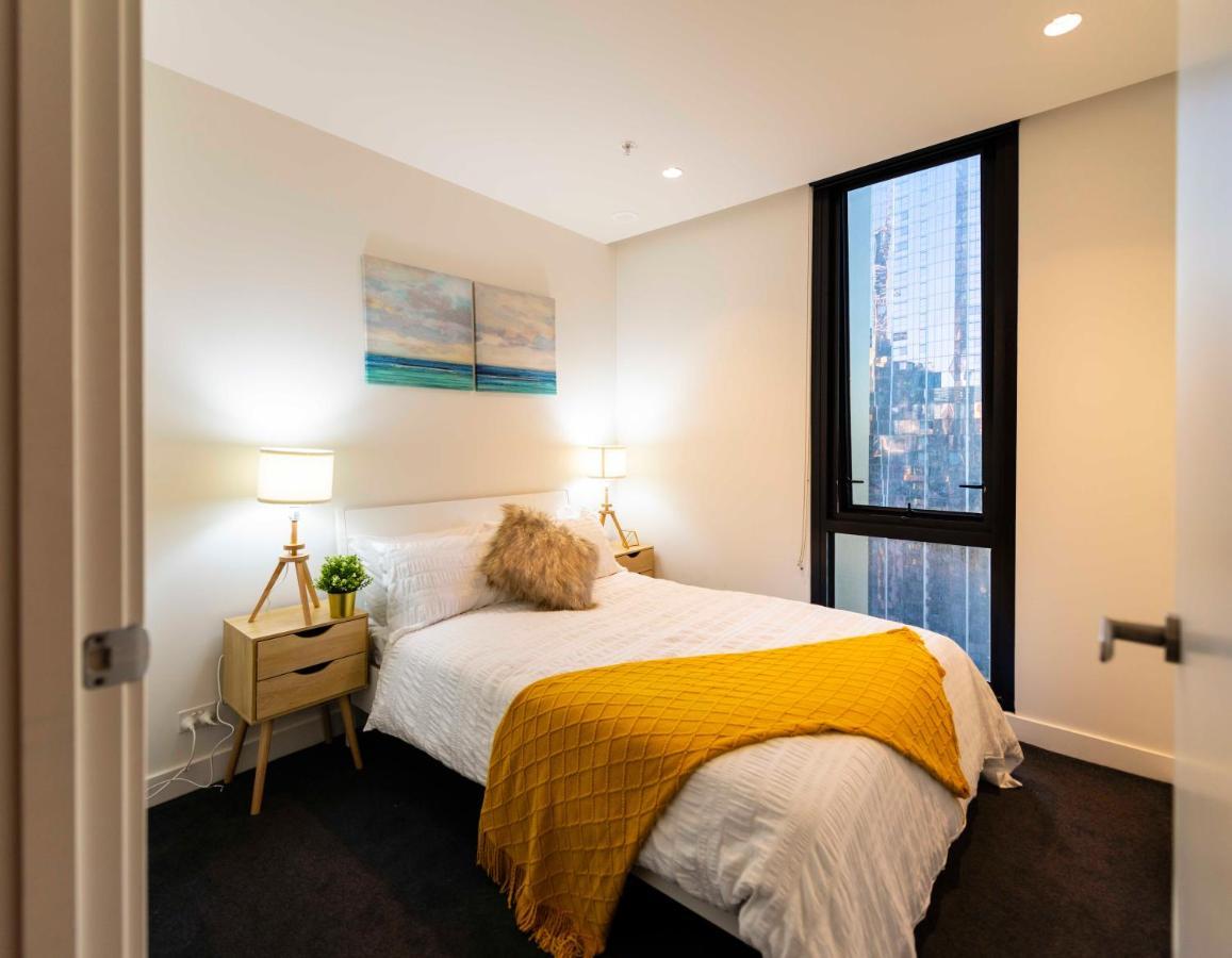 Skyline Serviced Central Best Location,open Balcony&parking Melbourne