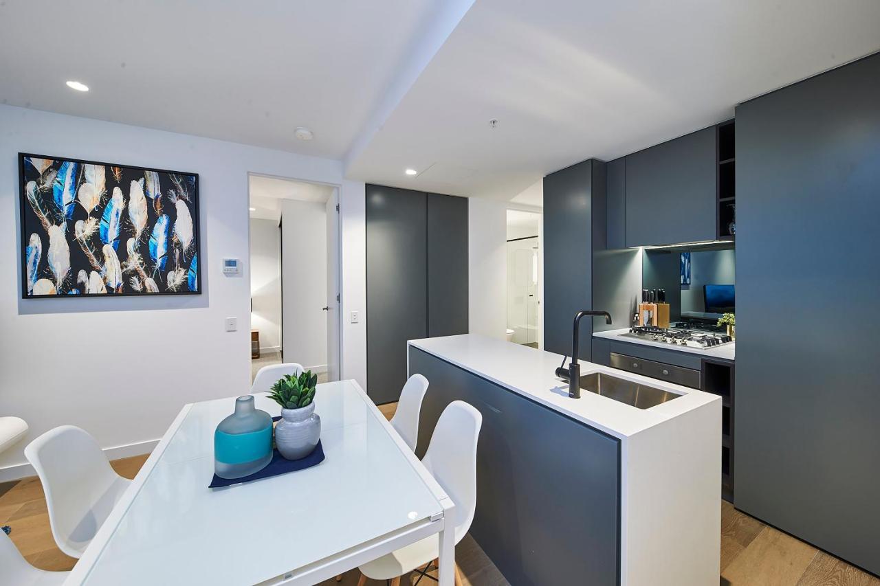 Mega Style Victoria One Melbourne