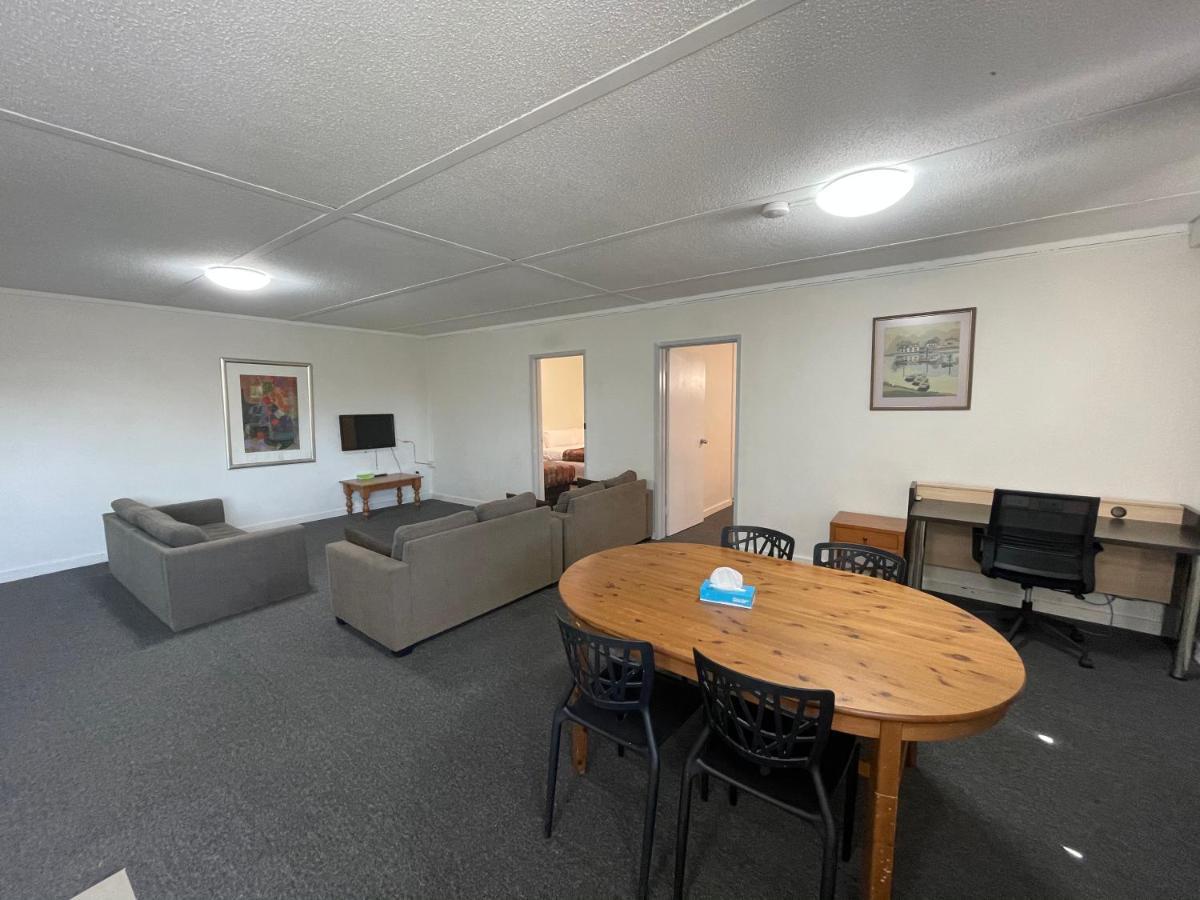 Motel Parkside 3*