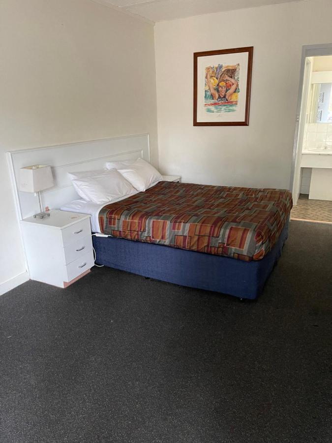Parkside 3*