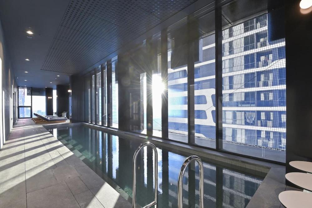 Skyline Serviced Central Best Location,open Balcony&parking Apartment *