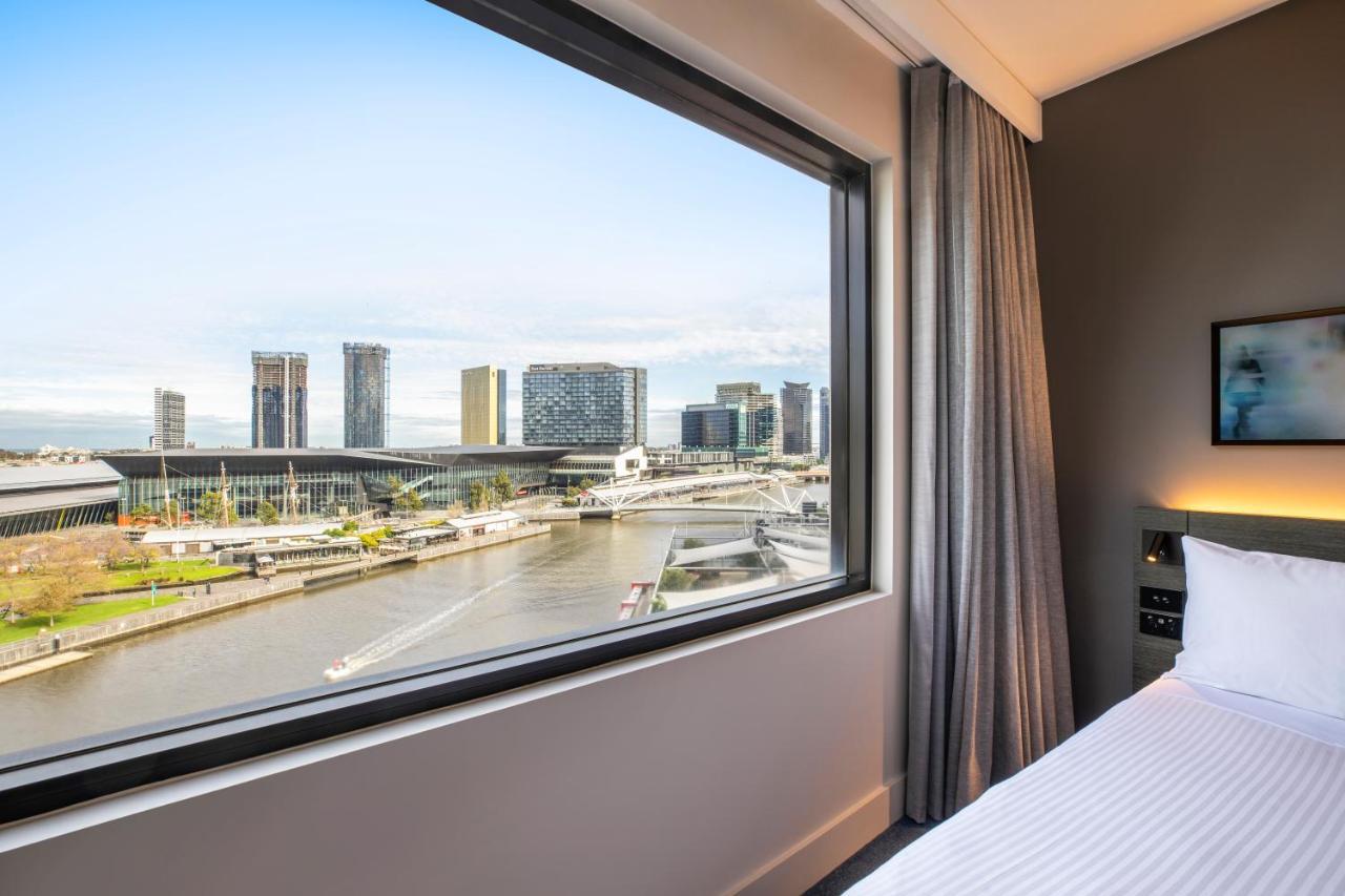 Crowne Plaza By Ihg Hotel