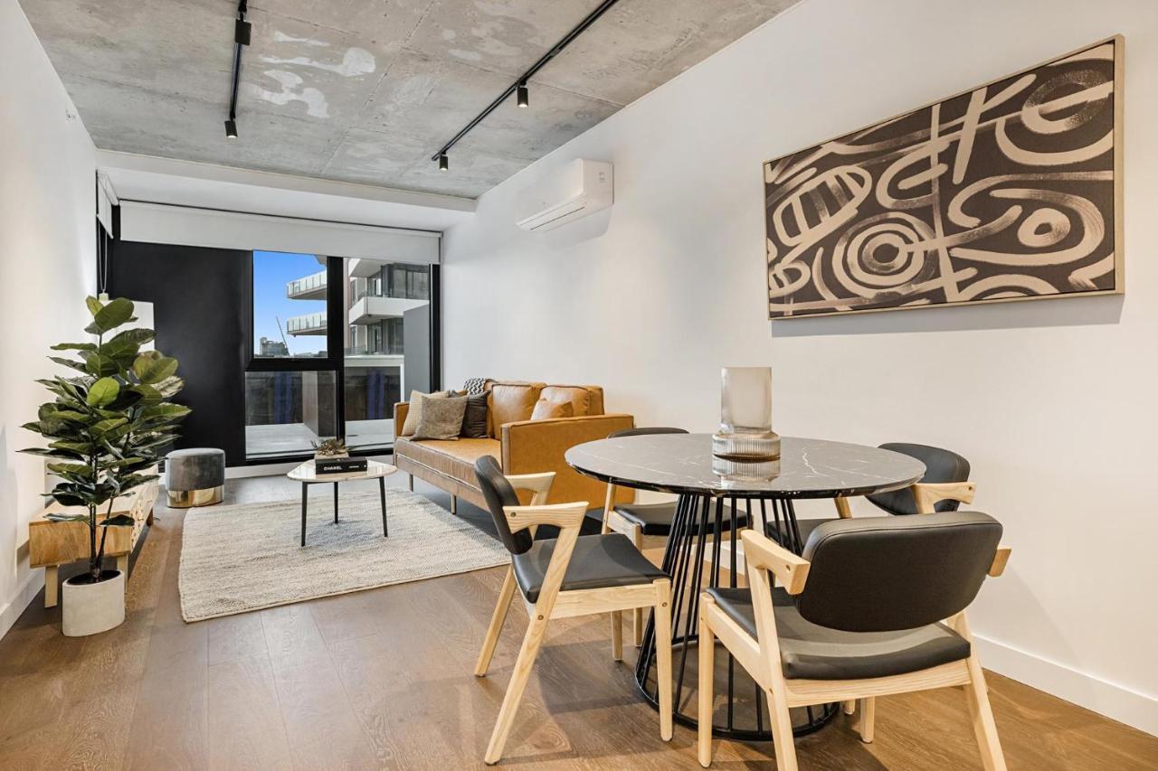 Apartment Near Botanic Garden With Gym, Sauna & Parking *