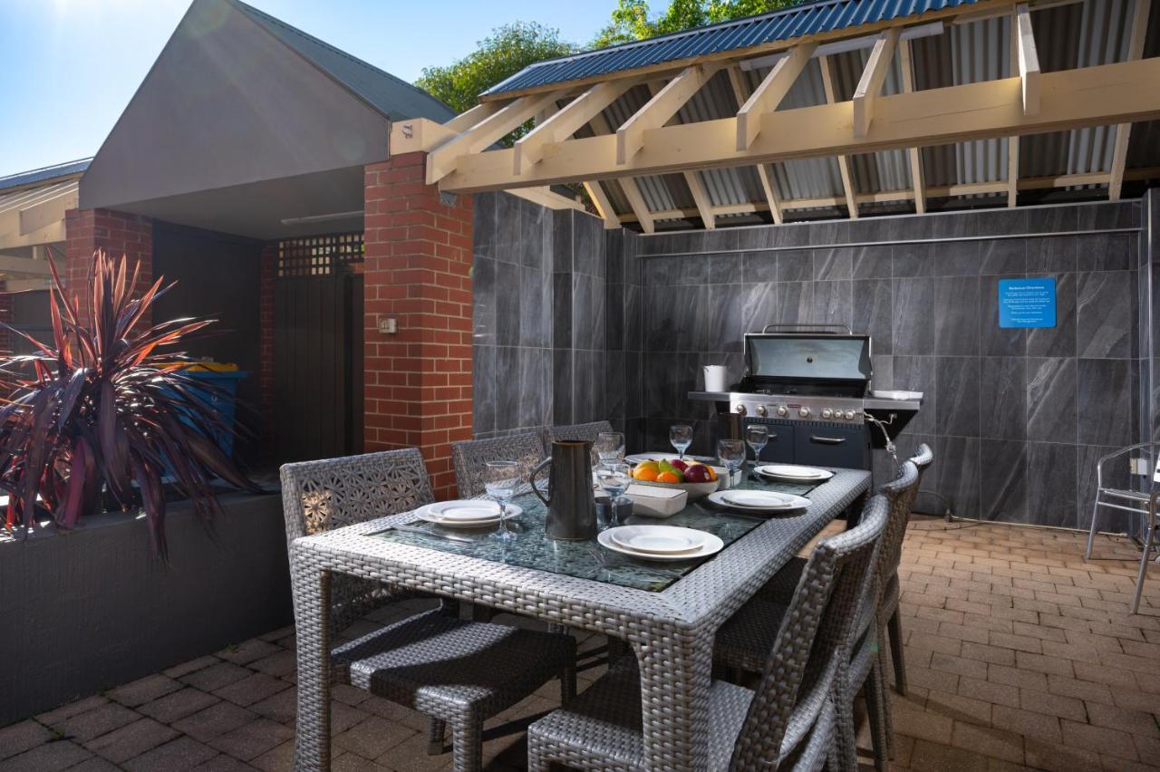 Aparthotel Aligned Corporate Residences Kew 4*