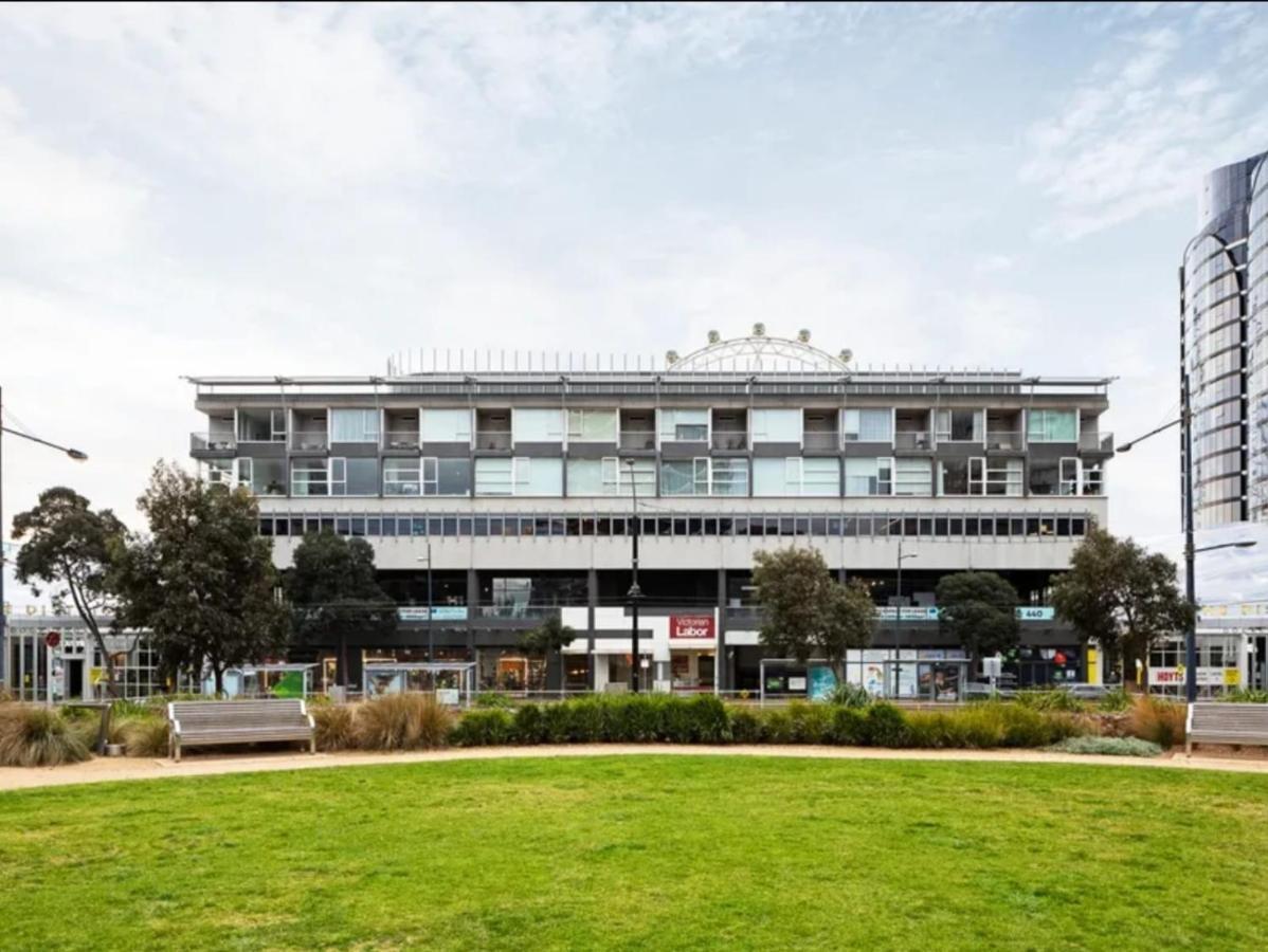 Apartment Lovely Waterfront With Swimming Pool And Gym In The Heart Of Docklands *