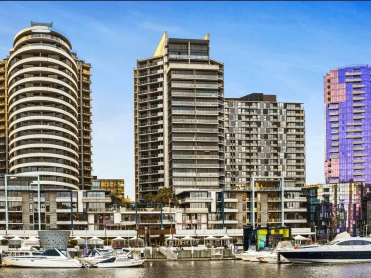 Apartment Lovely Waterfront With Swimming Pool And Gym In The Heart Of Docklands