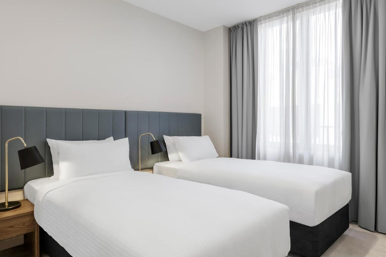 Hotel Brady Hardware Lane Melbourne